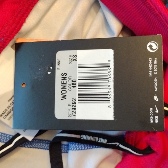 NWT Nike Dri-Fit Racer Leopard Print Capri Leggings, Size XS, Blue/Pink/Black - Picture 8 of 9